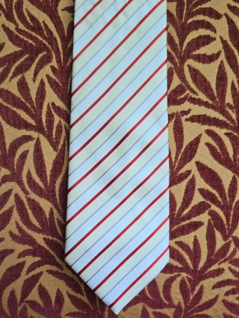 Classic White Tie with Red Diagonal Stripe - Men Accessories